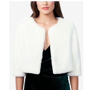 🌈Betsey Johnson faux fur shrug